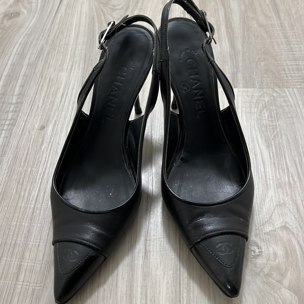 CHANEL Sling back heels